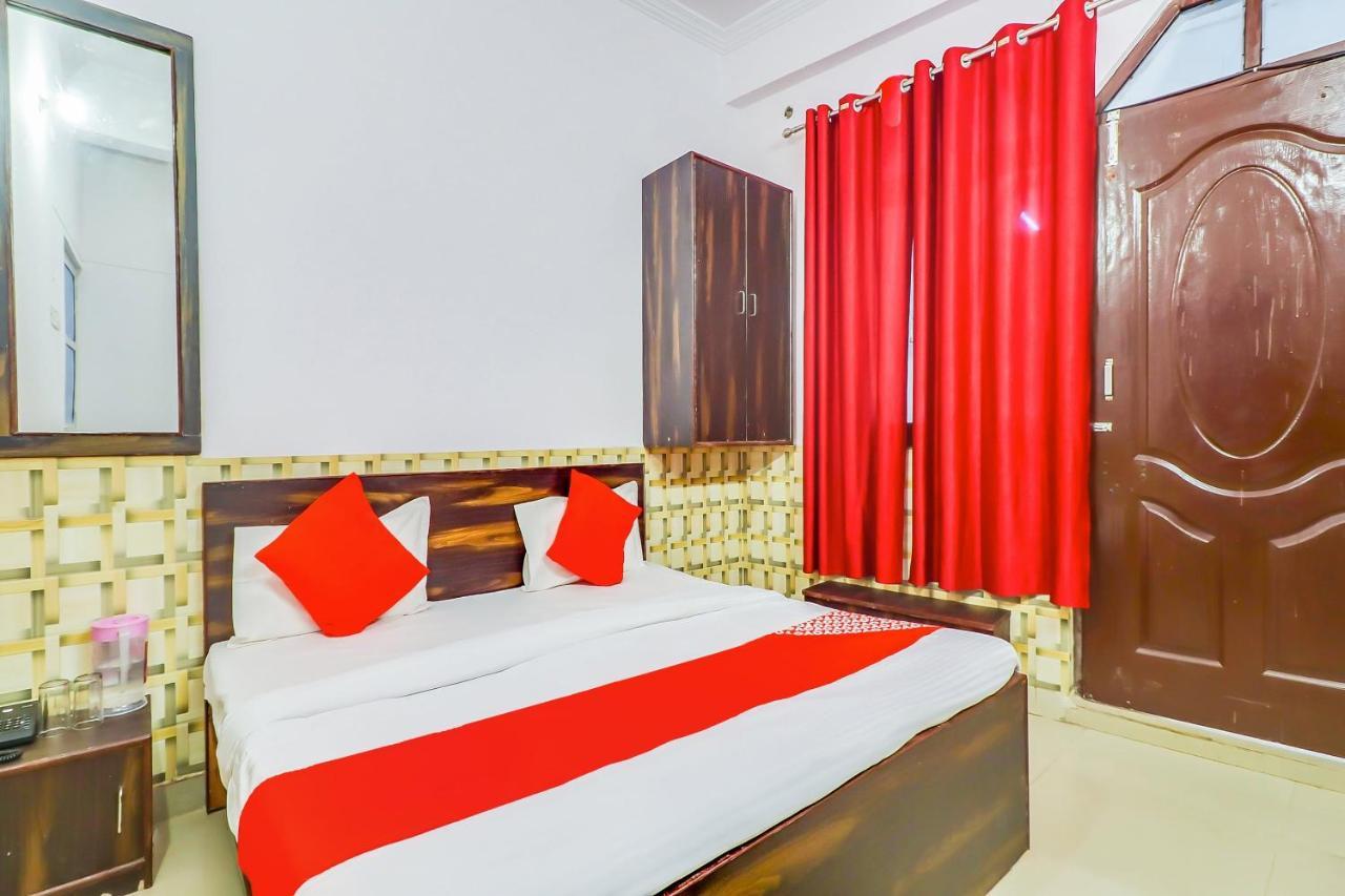 Hotel Super Collection O Dolphin à Lucknow Extérieur photo