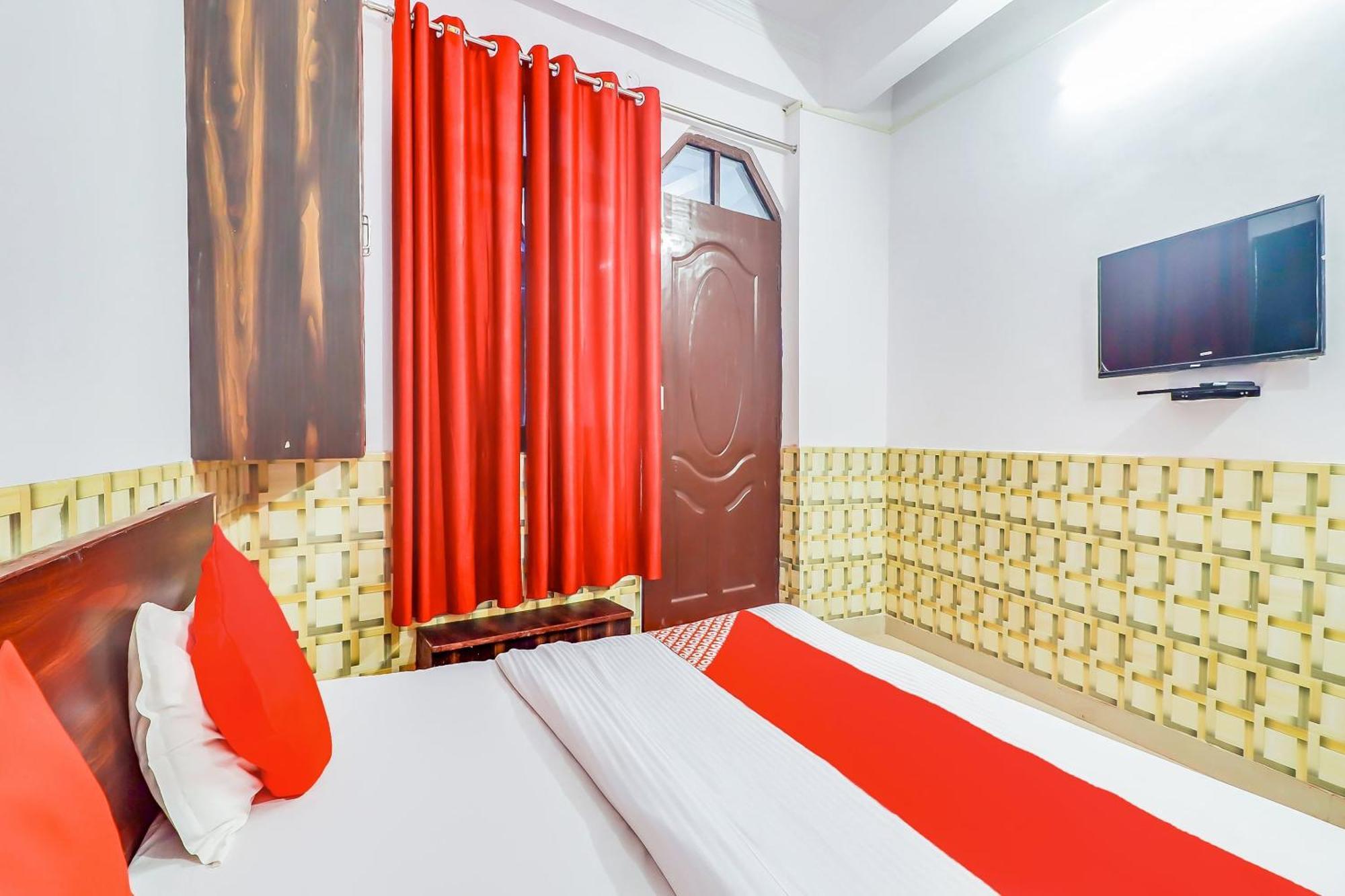 Hotel Super Collection O Dolphin à Lucknow Extérieur photo